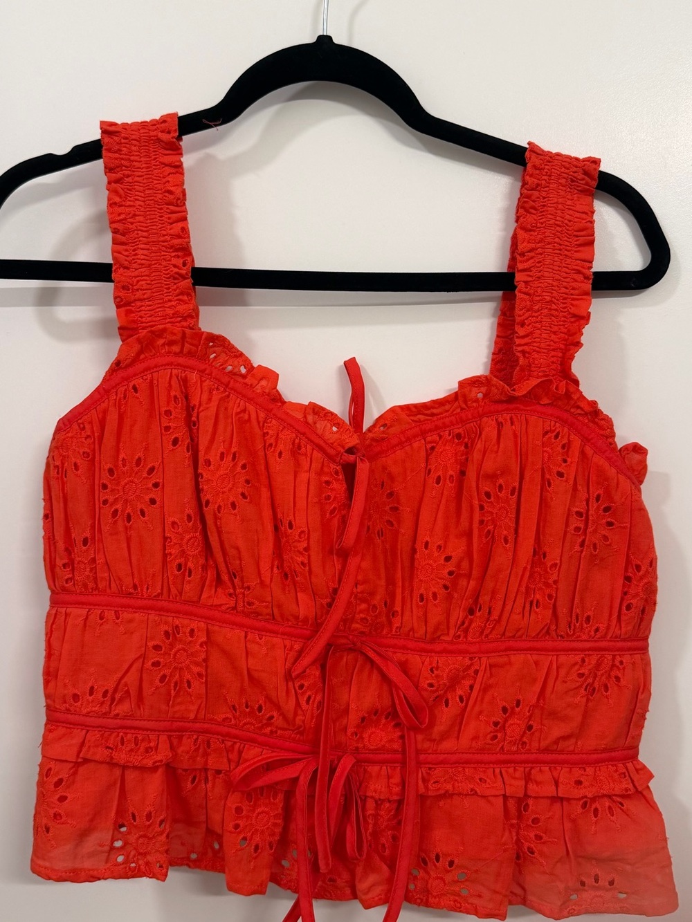 entro Red Eyelet Tie-Front Crop Top